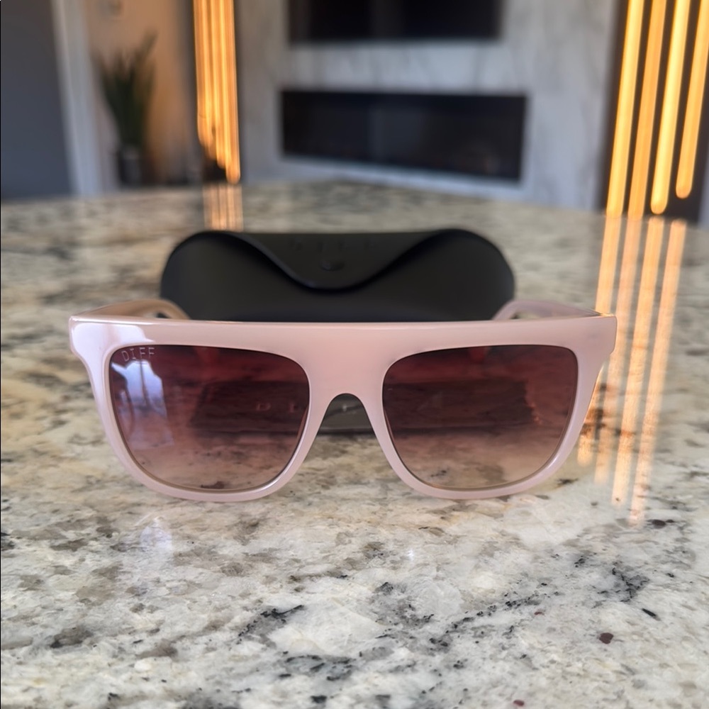Diff Pink Sunglasses